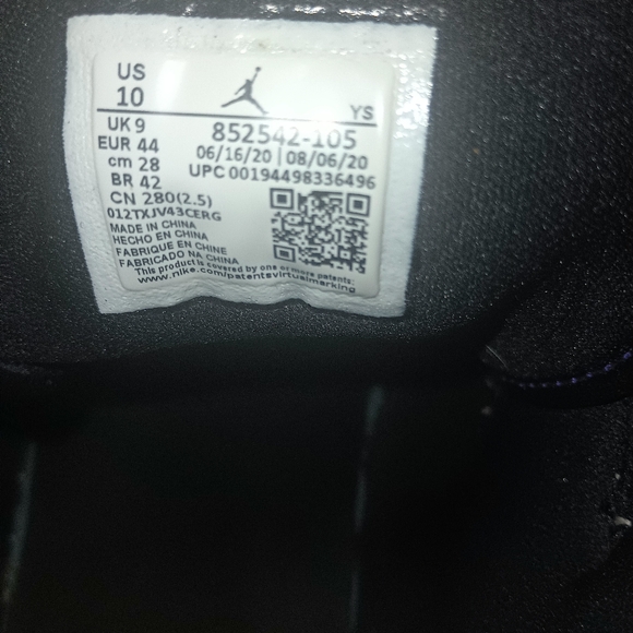 Air Jordan 1 MID SE - Picture 5 of 5
